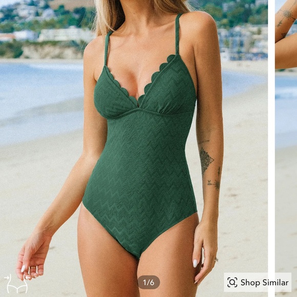One piece scalloped swimsuit - Picture 2 of 6